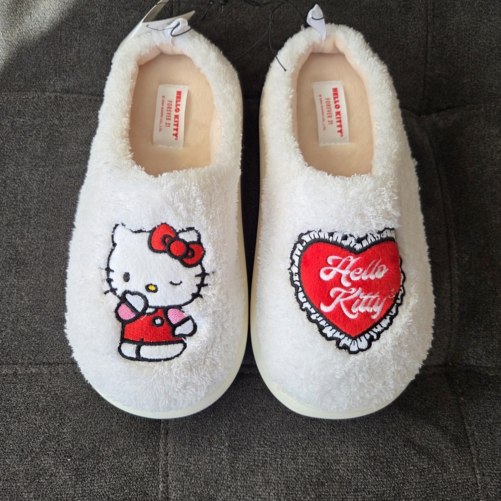 Hello Kitty Women's Slippers